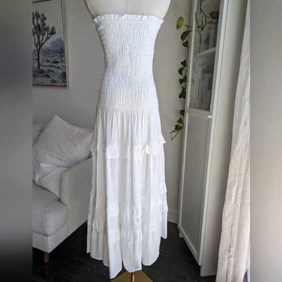 Luxxel Smock Tiered Maxi Dress - Picture 2 of 6